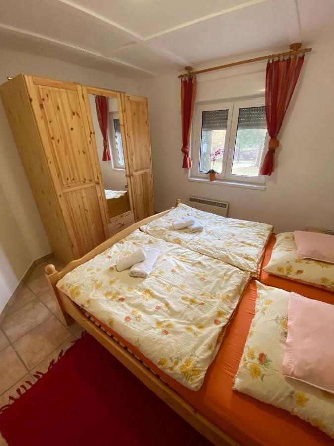Regina Ranch Hotel Igal Bagian luar foto